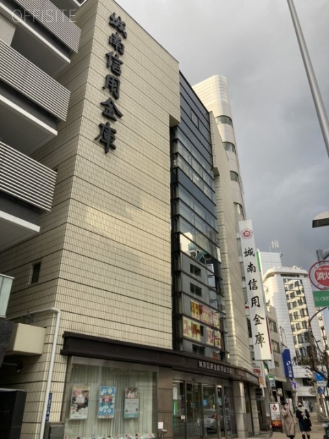 城南信用金庫青山支店 外観