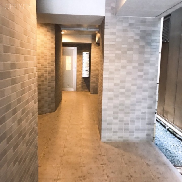 銀座NHビル エントランス