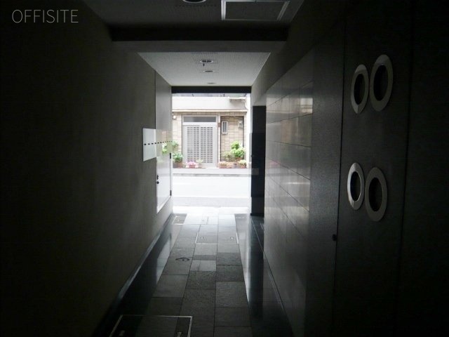 池田ビル エントランス
