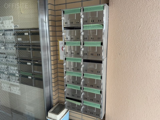 メゾンド六番町　メールボックス