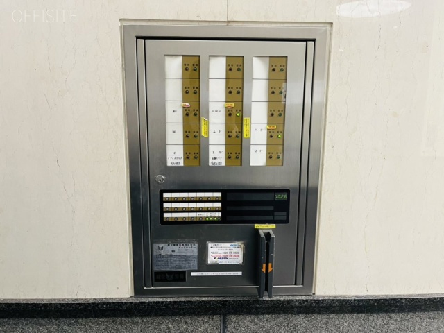 白金台ビル エントランス