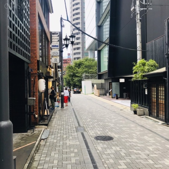惣慶ビル ビル前面道路