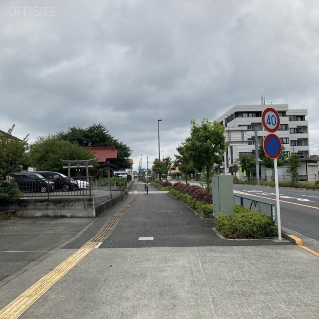 町田ビル ビル前面道路