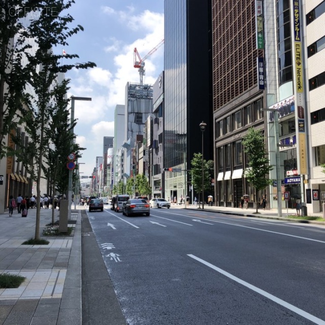 ゼニア銀座ビル ビル前面道路