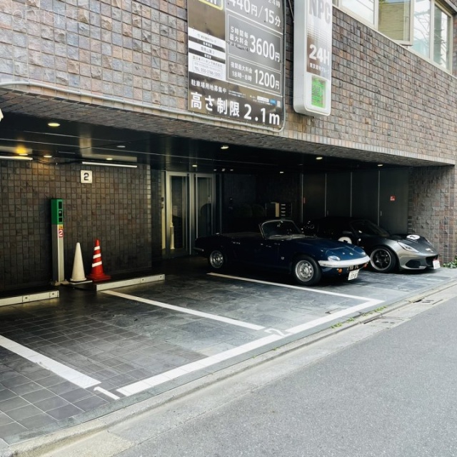 Gビル南青山02 駐車場