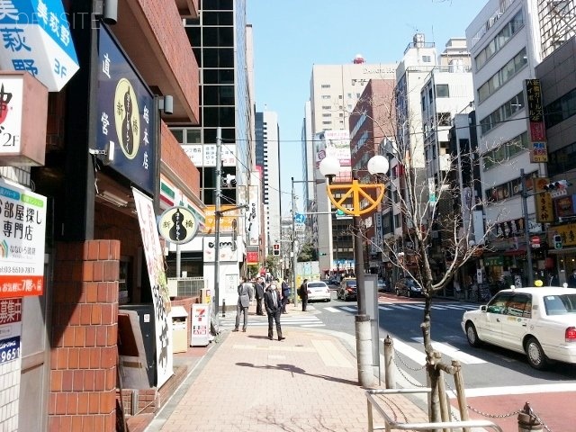 岩城ビル 周辺