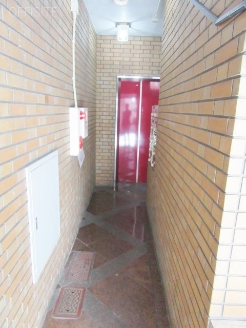 上野東神ビル 画像