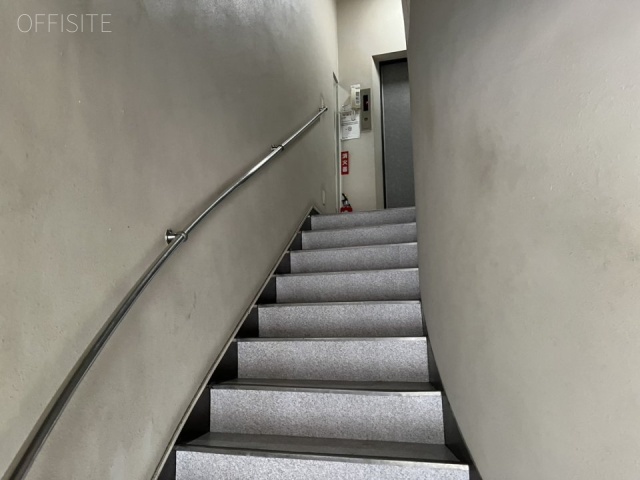 イーグル新橋ビル　エントランス