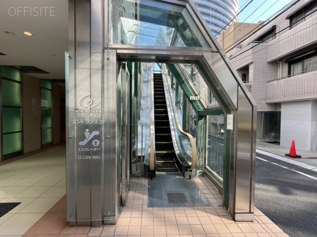 ウィン青山　外観