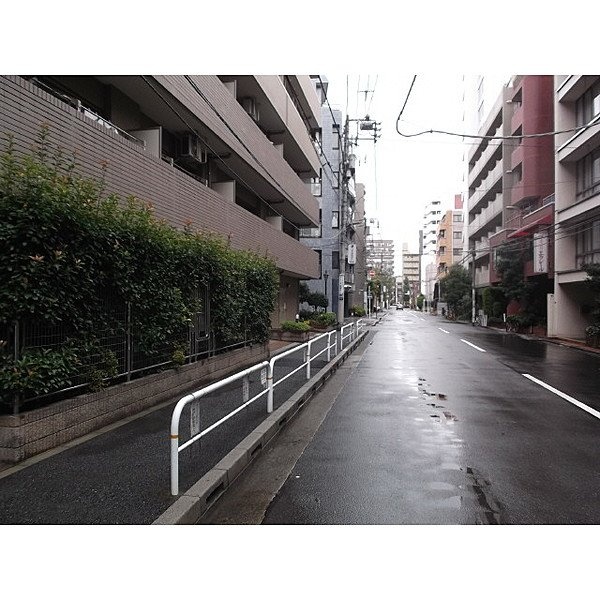 エフィーナ南麻布 前面道路