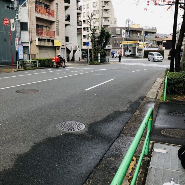 大塚橋義ビル ビル前面道路