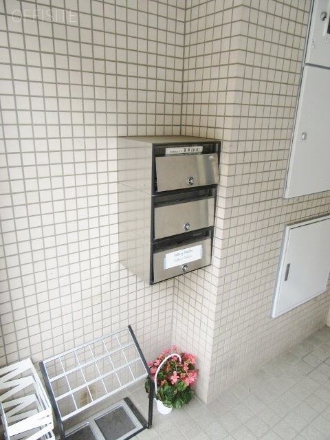 TZビル 郵便受け