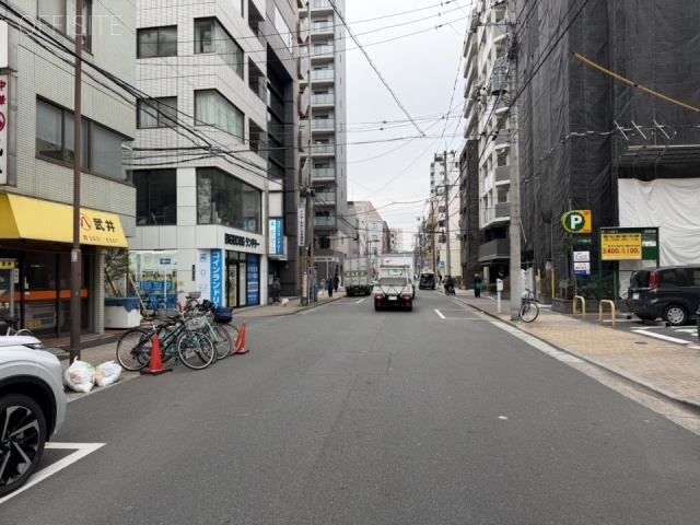 タケイビル　前面道路