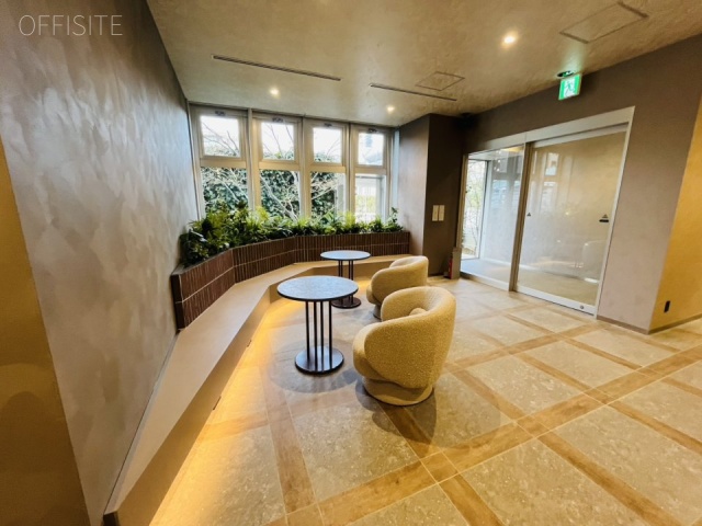 X-BASE SHIBUYA(クロスベースシブヤ) エントランス