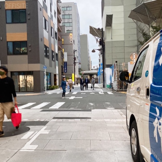 神茂(かんも)ビル 前面道路