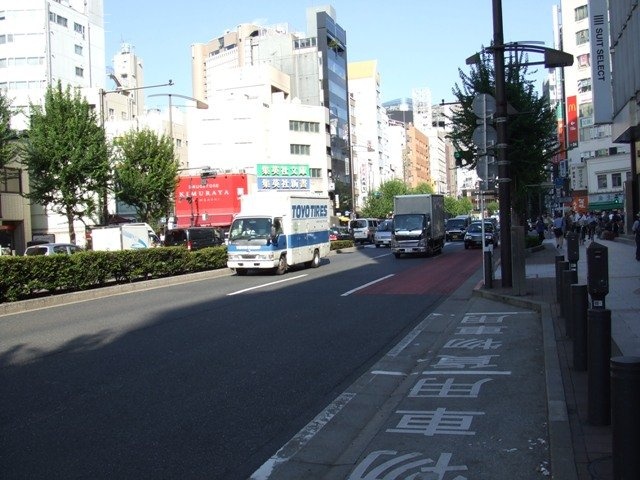 神田古書センタービル 画像