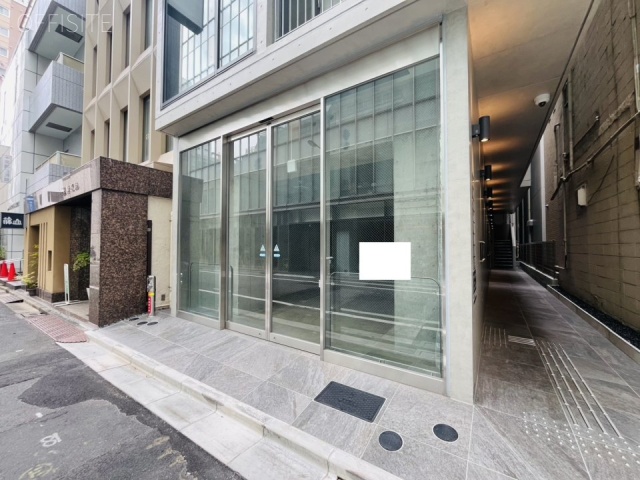 VORT京橋宝町　物件入口