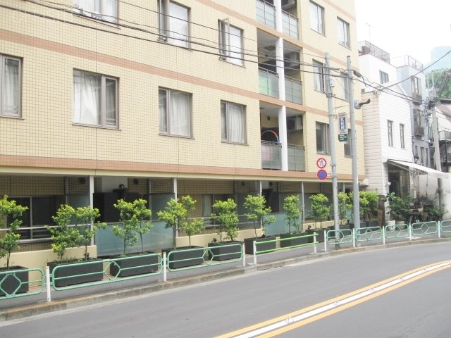 レジディア六本木檜町公園ビル 画像