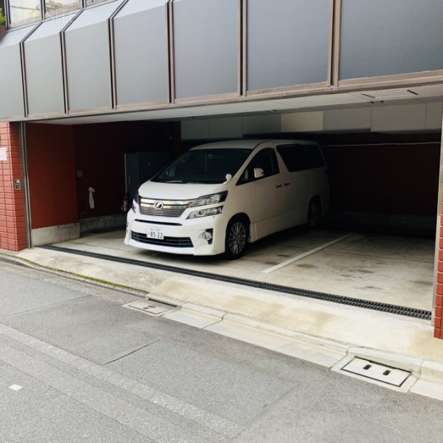 渡東ビル 駐車場