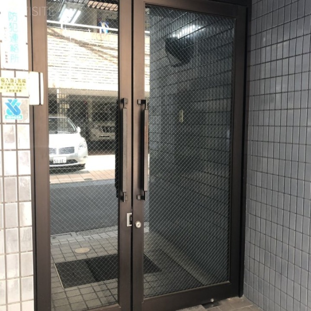 椙村(すぎむら)ビル エントランス