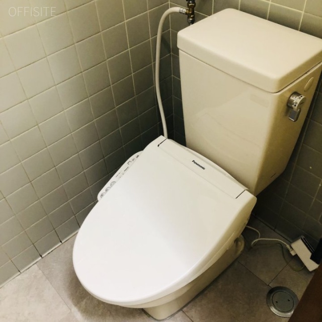 新橋ホリイビル トイレ