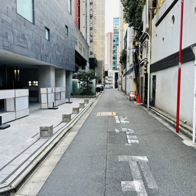ゴトウビルディング3rd ビル前面道路