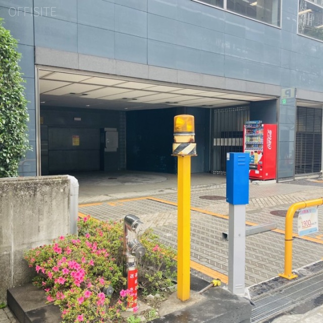 NTT虎ノ門ビル 駐車場