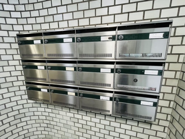 越山ビル　エントランス