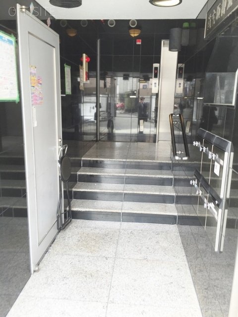 道玄坂柳光(どうげんざかりゅうこう)ビル エントランス
