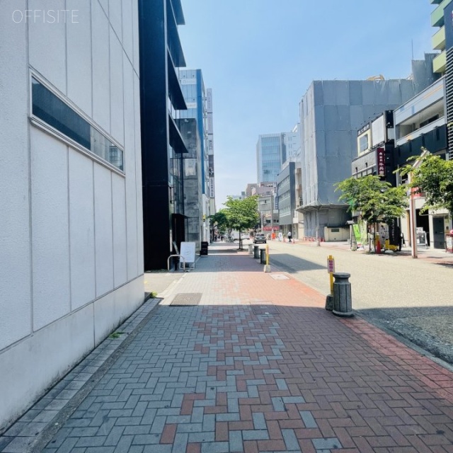 栄ミナミ平和ビル 前面歩道前面歩道