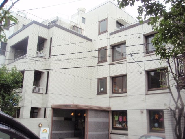 麻布ハウスビル　外観