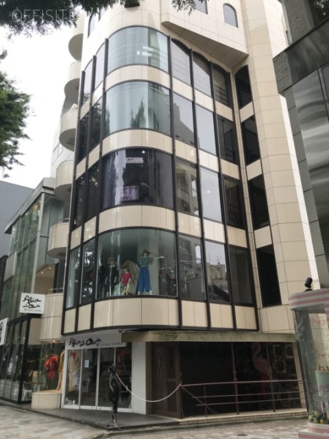 ミナガワビル 外観