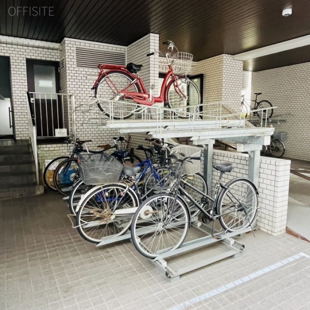 トーアホワイトハイツ 駐輪場