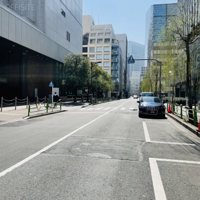 銀座6丁目-SQUARE ビル前面道路