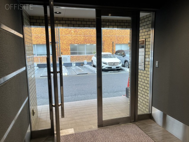 シャトレ代官山アネックス　エントランス