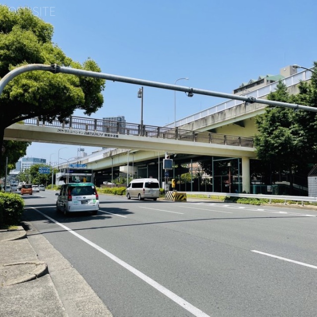 加賀ビル　前面道路