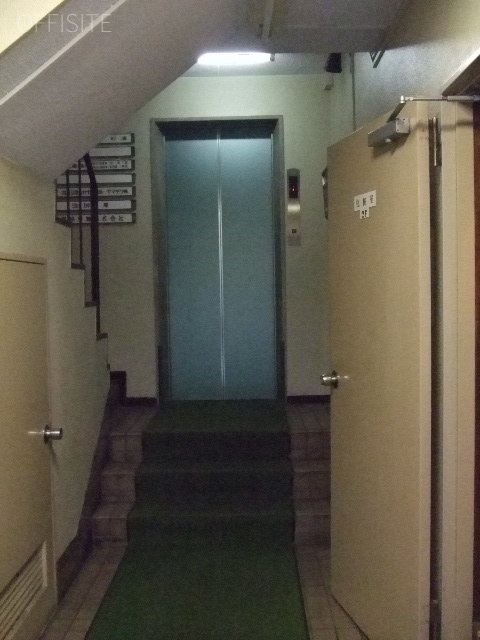末初ビル 画像