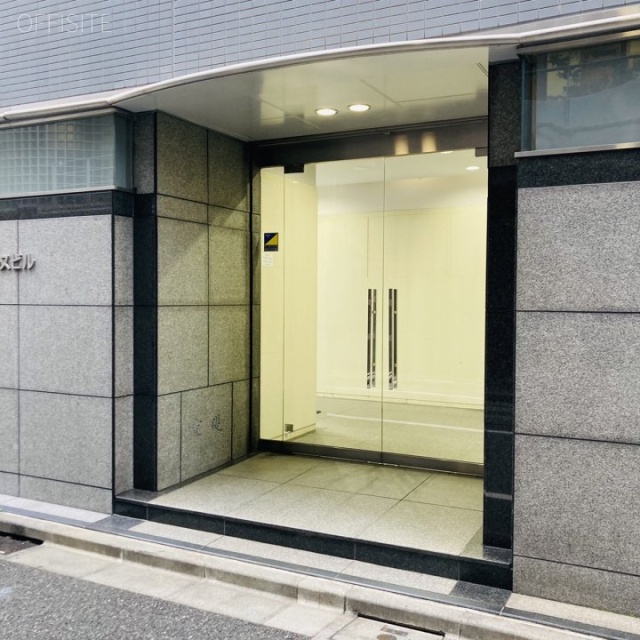 浜松町エムプレスビル　オフィスビル出入口