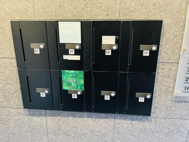 第三仲町ビル エントランス