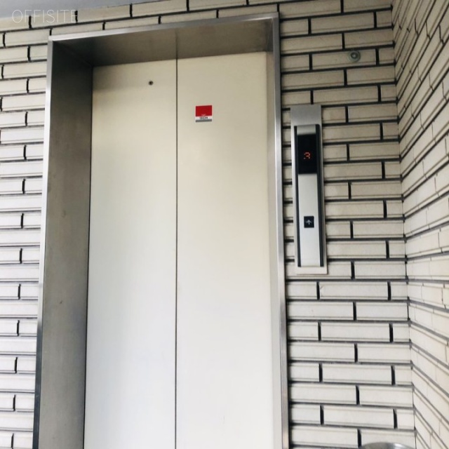 NNビル エレベーター