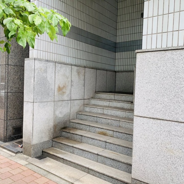 新橋SNビル エントランス