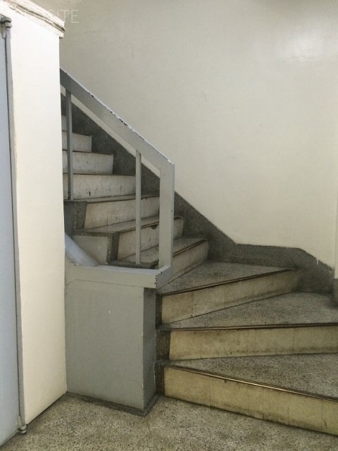 住研ビル 画像