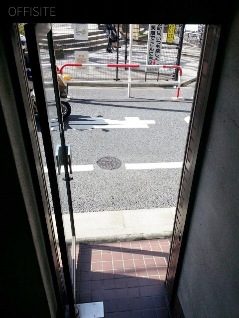 オークプラザビル エントランス