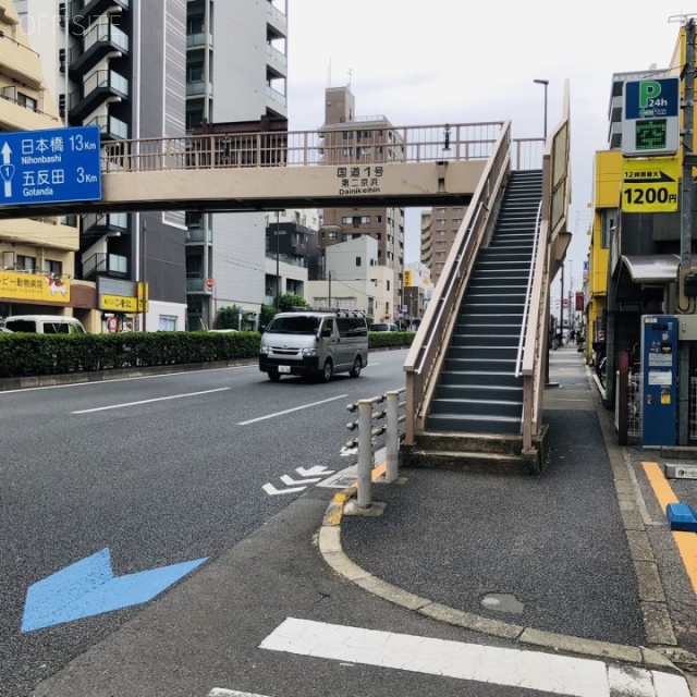 MC中延ビル ビル前面道路