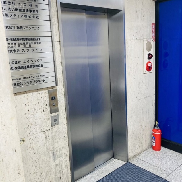 神田AKビル エレベーター