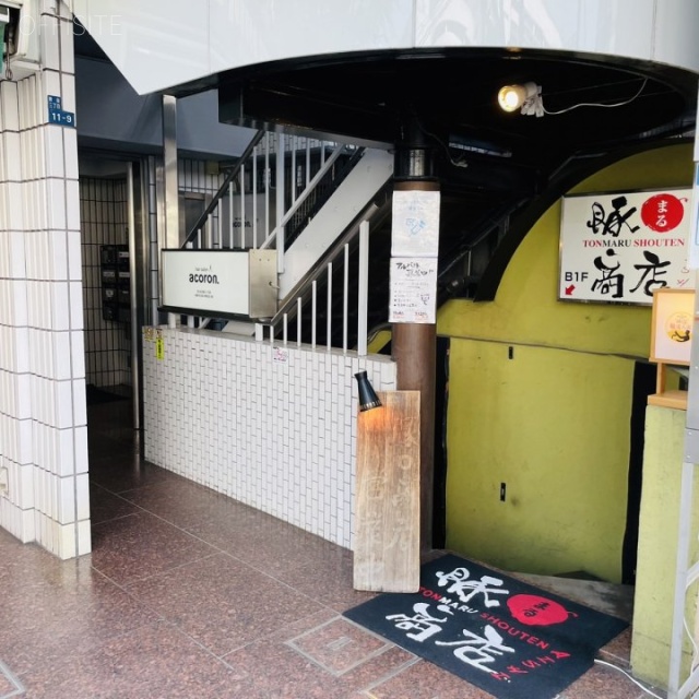 花菱ビル エントランス