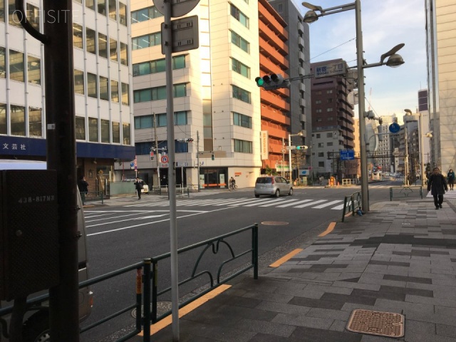 第1山田ビル ビル前面道路