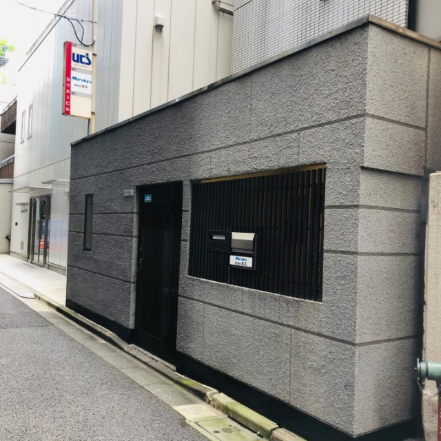 カワカミビル 外観