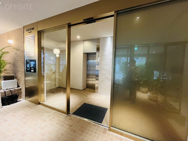 ASOOM新橋　エントランス