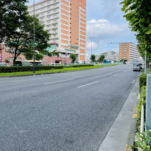 協新ビル ビル前面道路